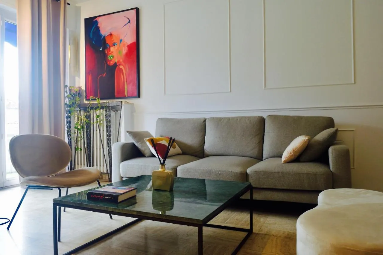 Elegant & Luminous 2-Br - Antibes City Center 0*,  France